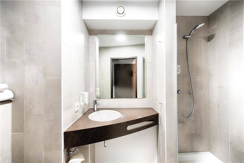 B&B Hotel Bielefeld-Ost Ruang foto